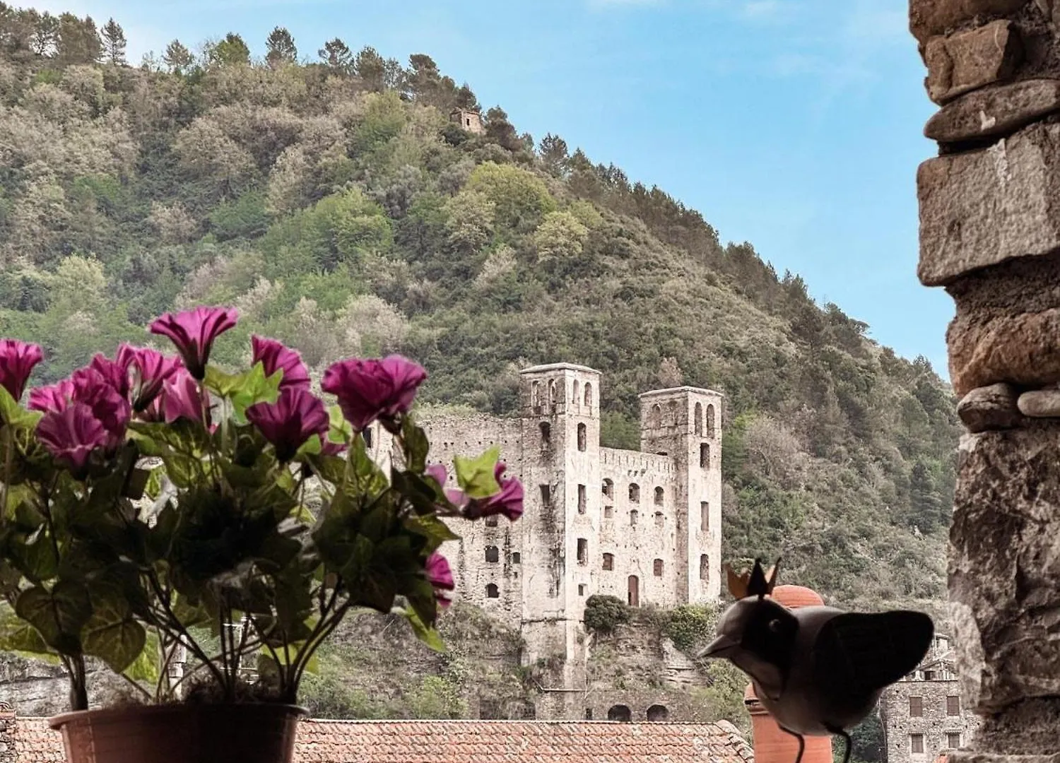 La Casetta Dolceacqua 0*,  Italia